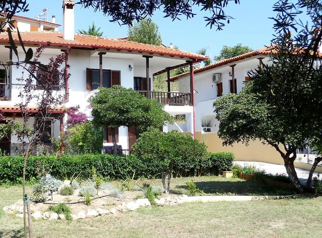 Neria Summer Houses Hanioti Greece