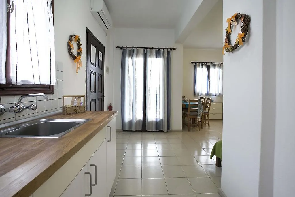 Neria Summer Houses Hanioti Apartment