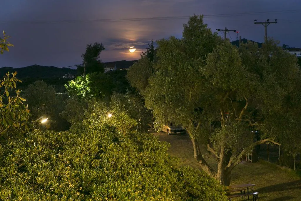 Neria Summer Houses Hanioti Greece