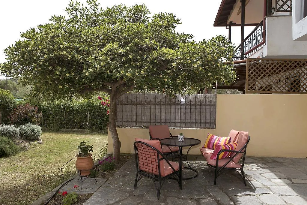 Neria Summer Houses Hanioti